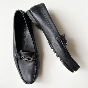 Salvatore Ferragamo Leather Driving Shoe Loafer with Gancini Ornament Black 7